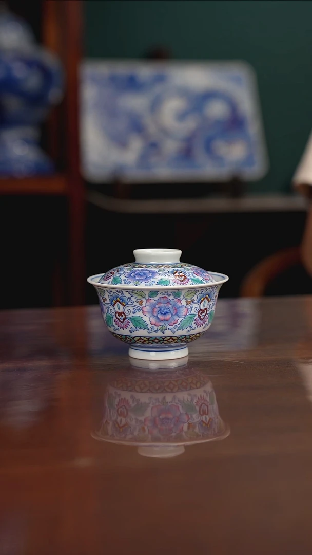 空山明月 新斗彩 牡丹