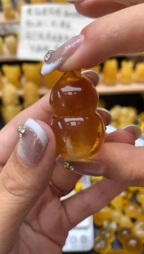 琥珀未镶嵌珠宝奇石116琥珀蜜蜡微瑕皮色