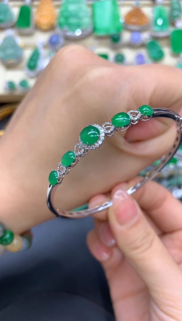 【闪购商品】翡翠手镯18K金镶嵌95-中国好珍宝