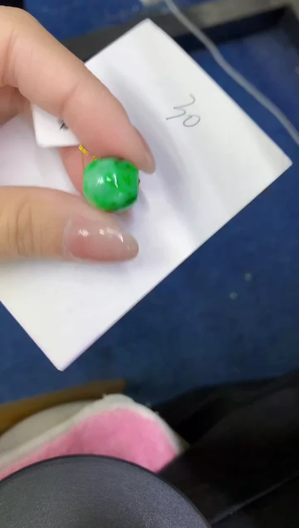 颈饰未镶嵌翡翠缅甸天然翡翠A货