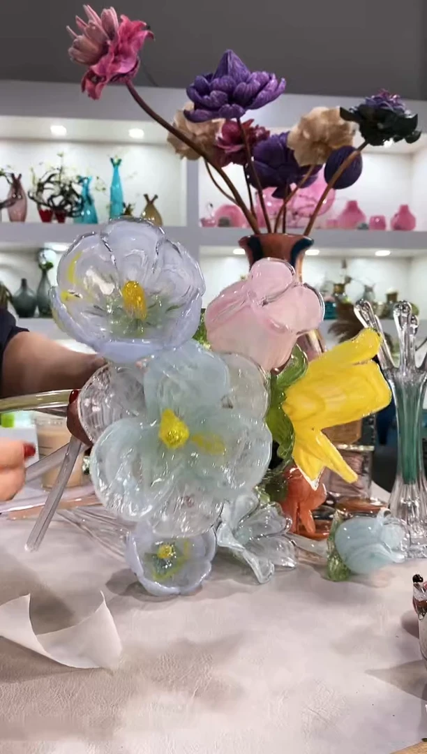 邂****林慕忆琉璃花4-7四支