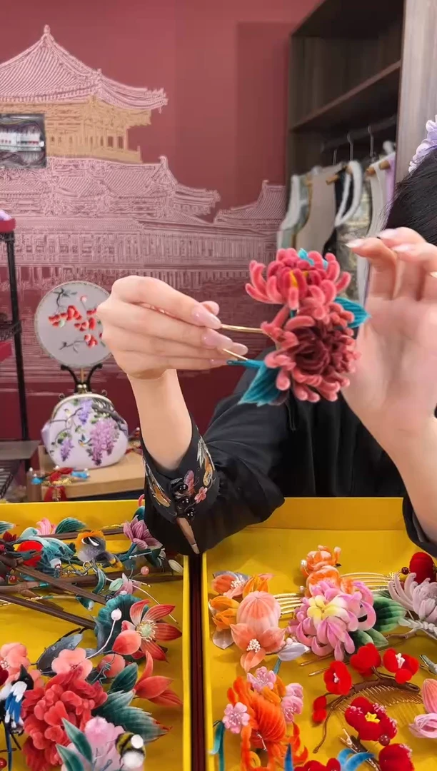 【闪购商品】刺绣非遗绒花（发饰）