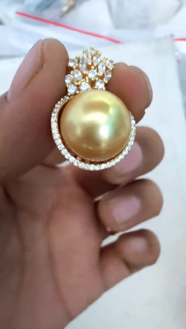 【闪购商品】海水珍珠颈饰银S925镶嵌吊坠