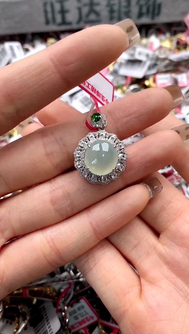【闪购商品】翡翠戒指银S925镶嵌777777    8