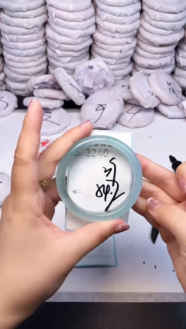 手镯玛瑙/玉髓未镶嵌3240