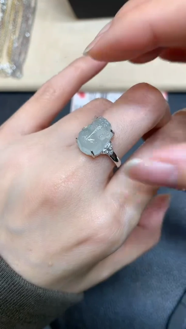 【闪购商品】翡翠戒指18K金镶嵌【无鉴赏期