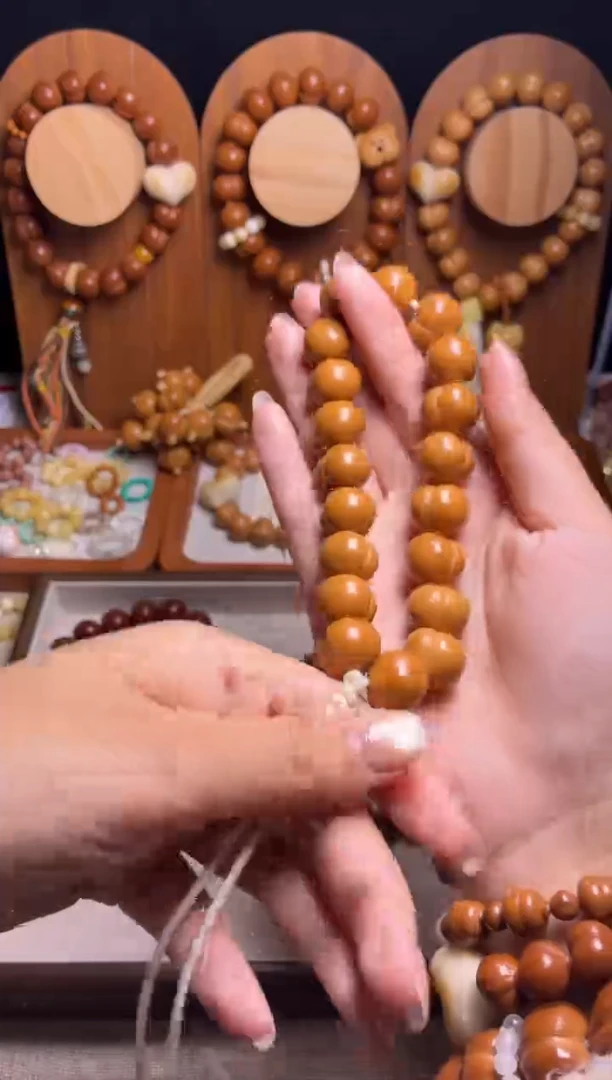 手串猴头核桃全品泡芙素手持