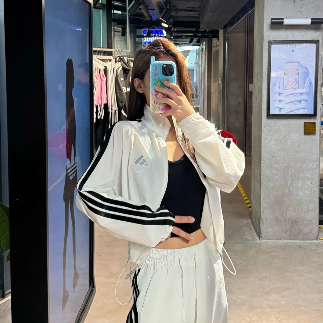 adidas阿迪达斯女子防晒UPF50+凉感梭织运动休闲防晒衣外套KC0181