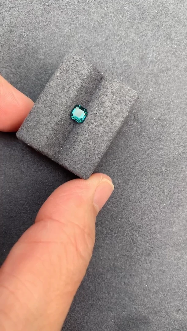 【闪购商品】碧玺裸石未镶嵌36分indigo碧玺