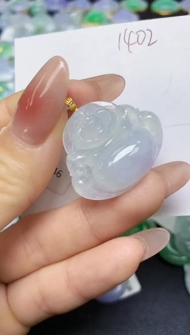 翡翠18K金镶嵌颈饰 天然缅甸翡翠A货