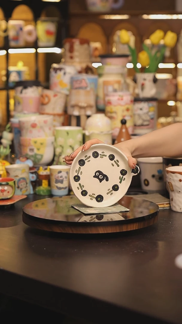 景德镇釉下彩绘设计师款式陶瓷