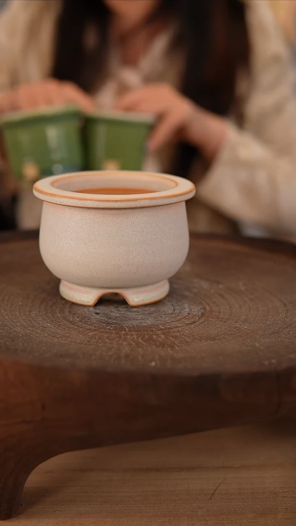 【闪购商品】红陶2-26-708默认有瑕口7.5