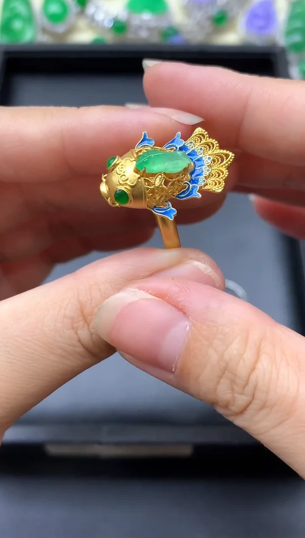 18K金镶嵌戒指翡翠608-中国好珍宝