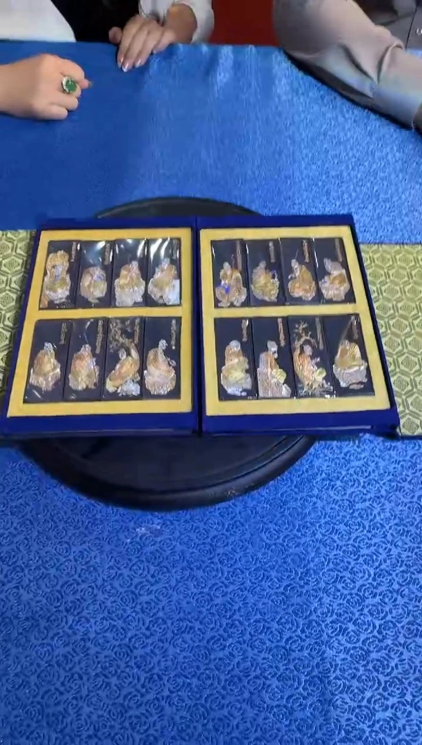 A8/珍宝罗汉全套徽墨——————