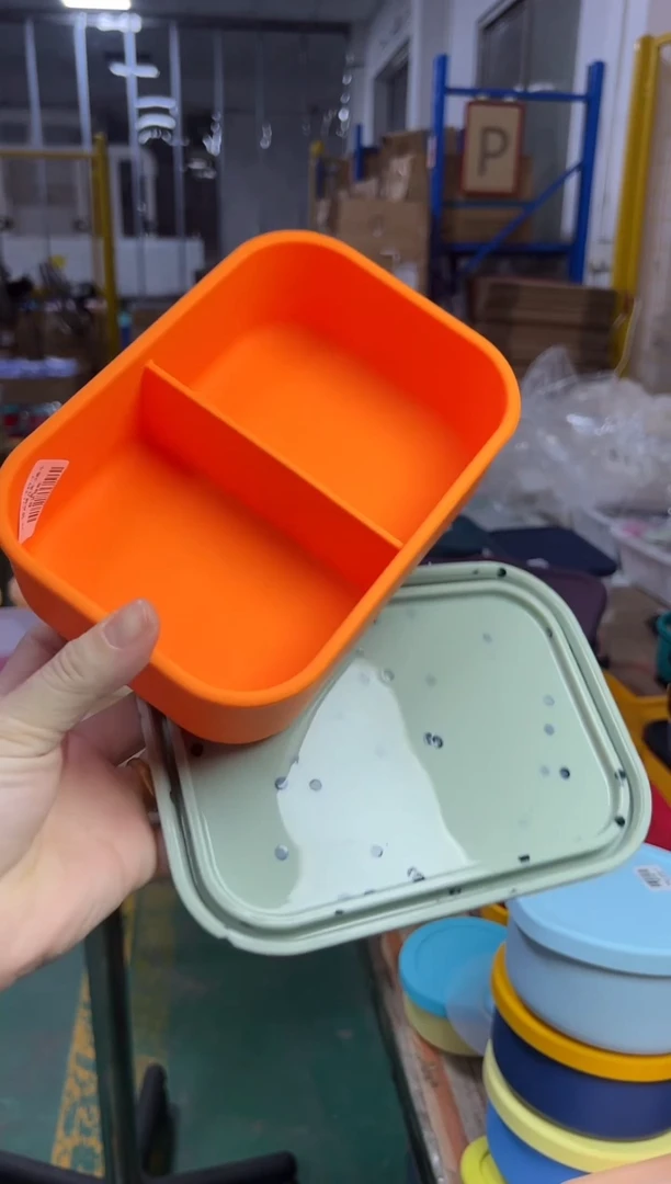 硅胶橙底绿点盖-2格小盒-700ml