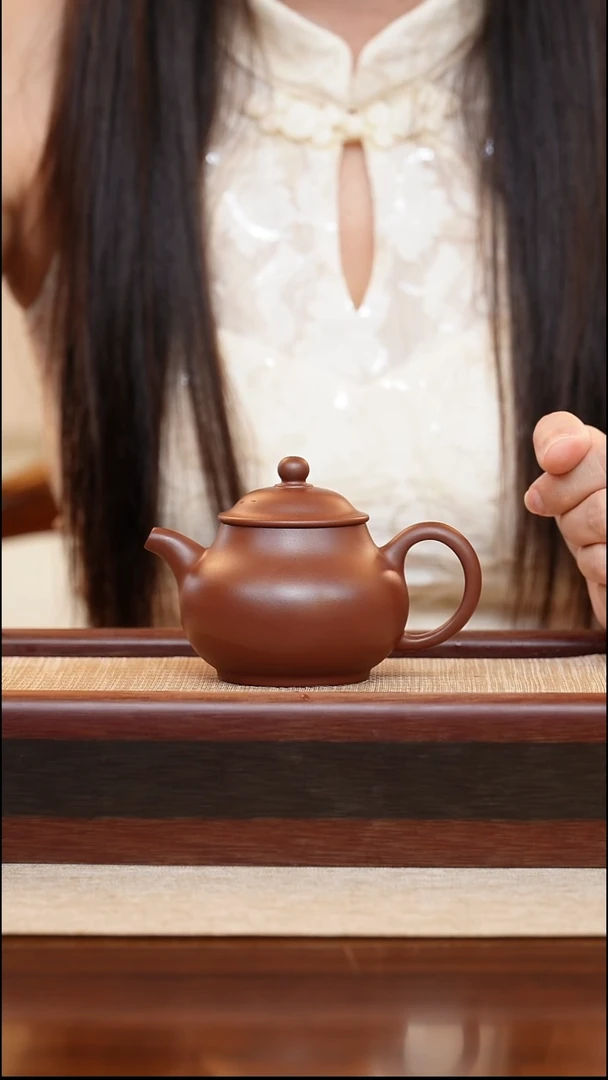 紫砂壶龙血砂潘壶