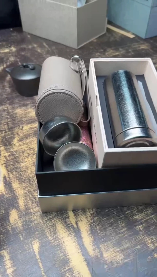 【闪购商品】/天沏茗和380毫升（粉）+2杯+小保温杯