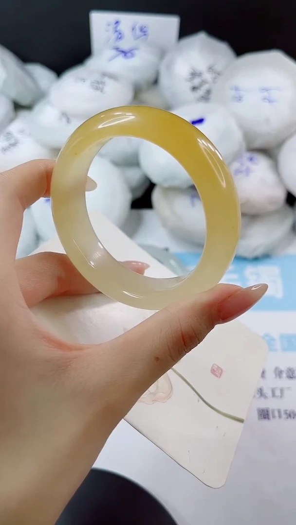 未镶嵌手镯石英质玉多样性发货L461
