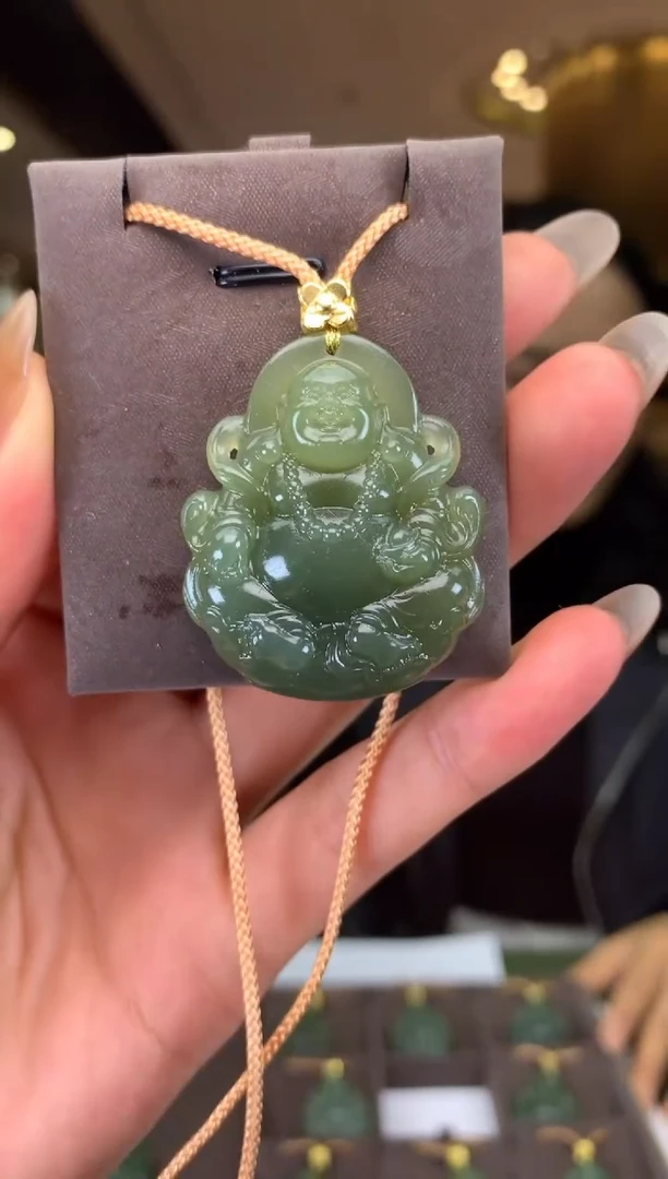【闪购商品】定制和田玉Boss阳天然和田玉（拍一发一）