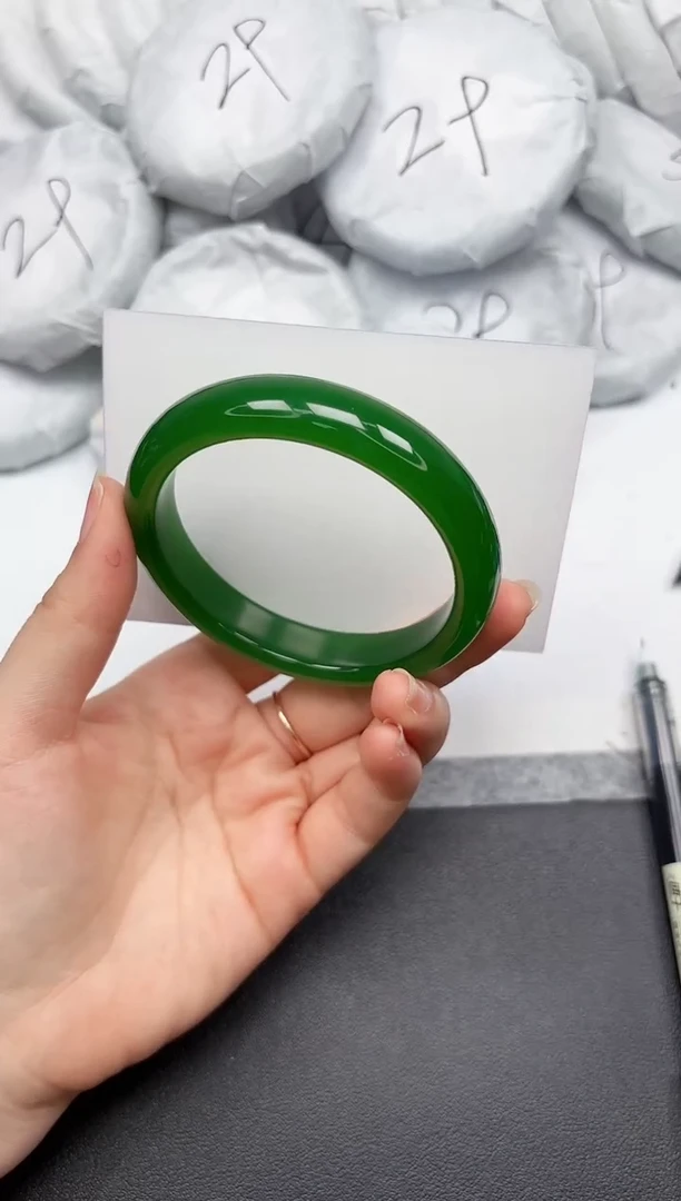 未镶嵌手镯石英质玉333-60.4