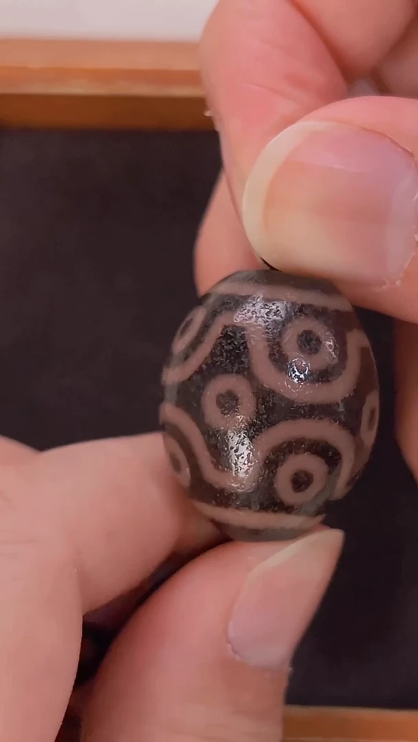 未镶嵌颈饰玛瑙/玉髓梵藏黑金十二眼达洛27.3*22.2