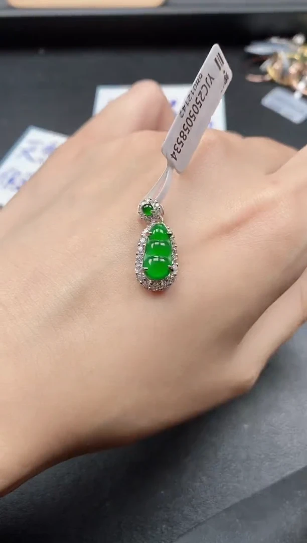 翡翠戒指银S925镶嵌15511