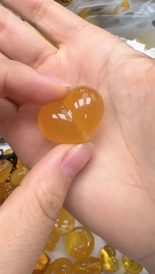 裸石琥珀未镶嵌随机