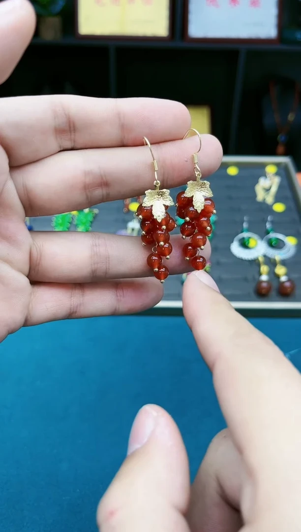 【闪购商品】南红玛瑙耳饰银S925镀金镶嵌207000