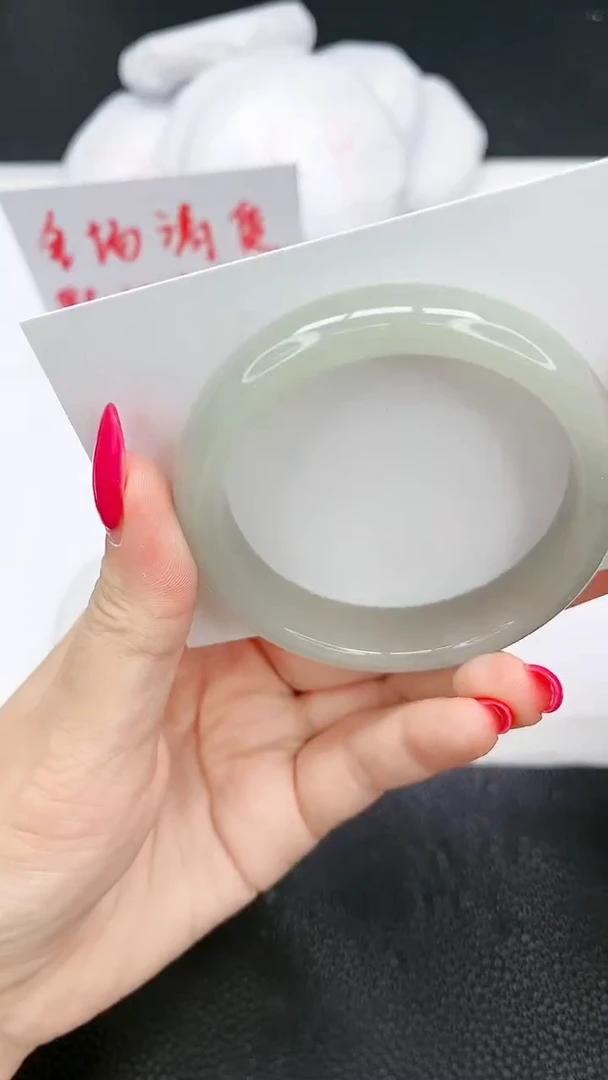 未镶嵌手镯石英质玉14-54.8