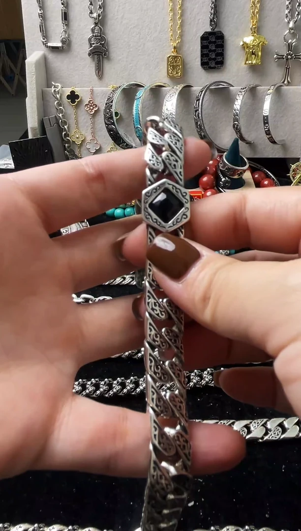 闪购商品如图所示