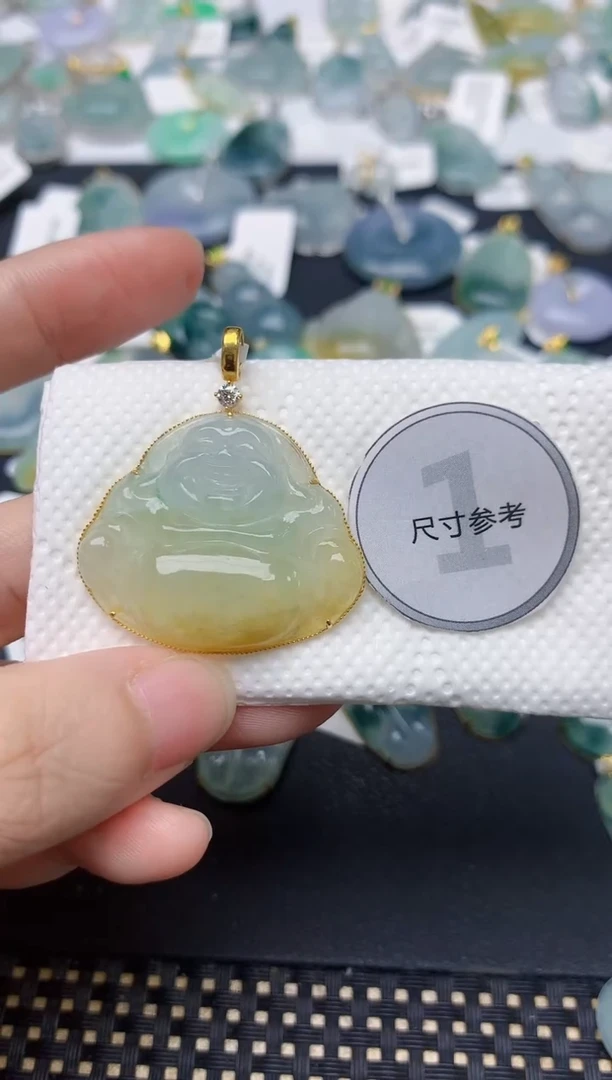 颈饰18K金镶嵌翡翠天然缅甸A货翡翠