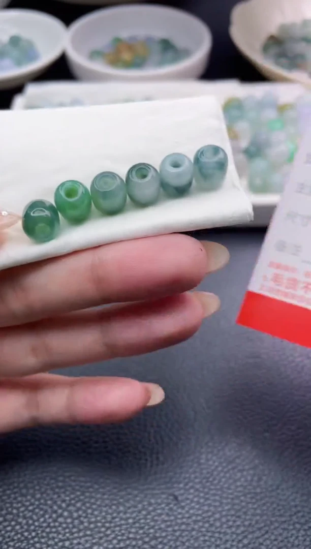 定制翡翠未镶嵌海**宝珠子