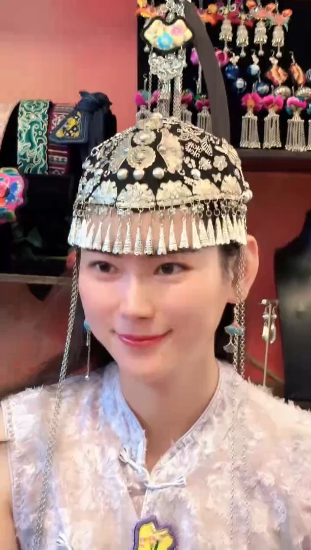 织绣云织谣民族风精美饰品  359老银帽子