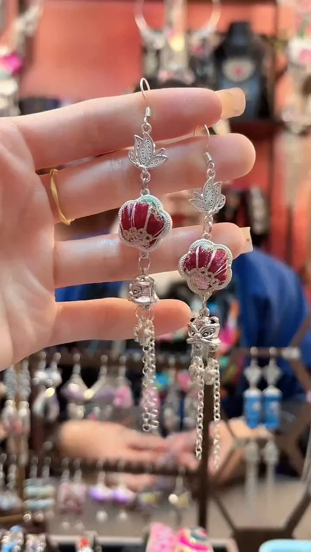 织绣 云织谣民族风精美饰品   5