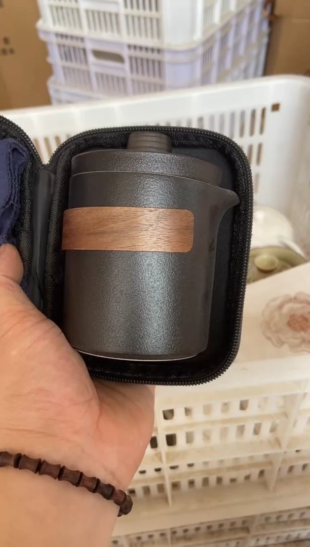 杯摄影的产品有使用过的痕迹有点脏介意勿拍