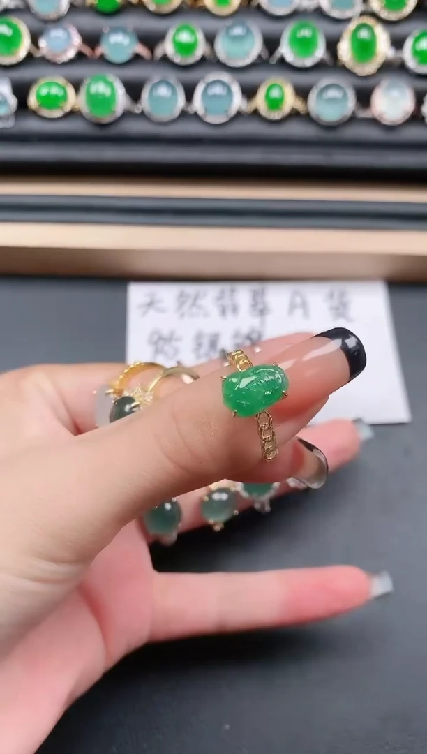 翡翠戒指银S925镶嵌11111111