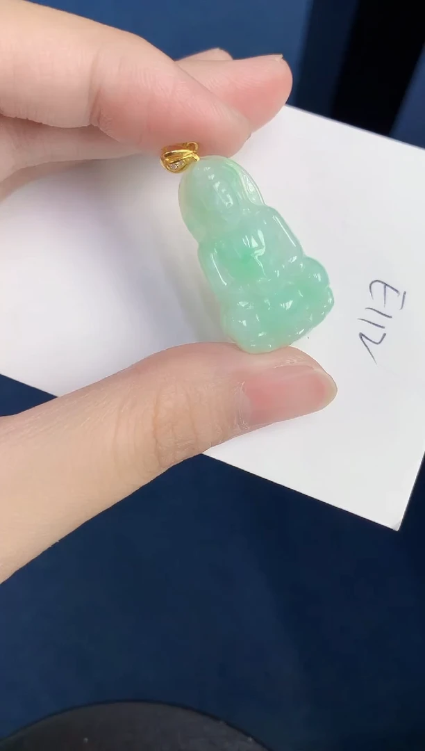 颈饰未镶嵌翡翠天然翡翠缅甸A货