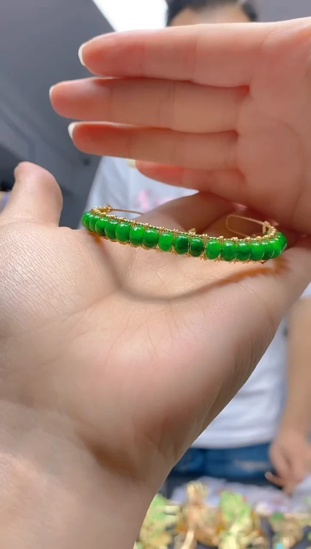 【闪购商品】翡翠耳饰合金095翡翠手镯