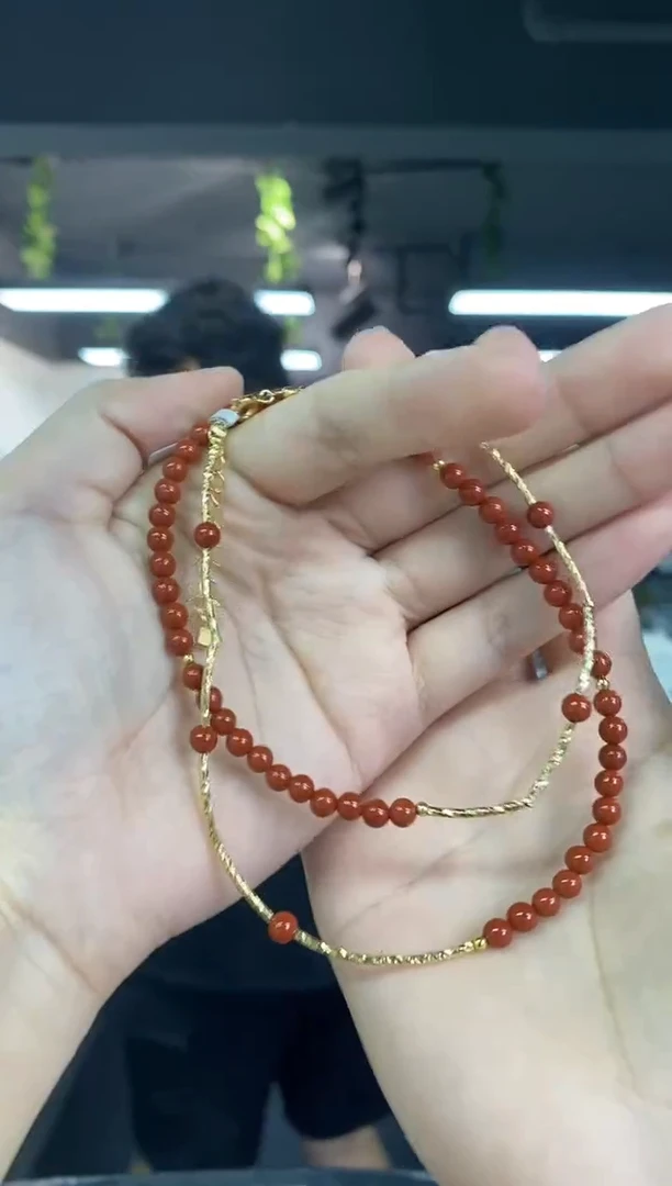 南红玛瑙未镶嵌颈饰多样性发其一，颜色微差