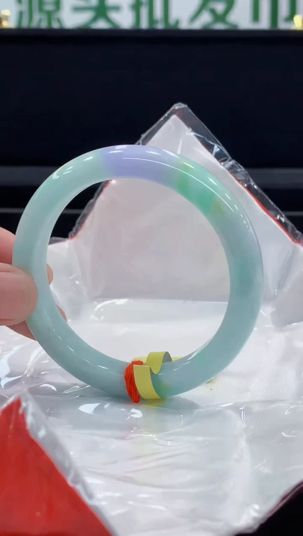 未镶嵌手镯翡翠翡翠手镯