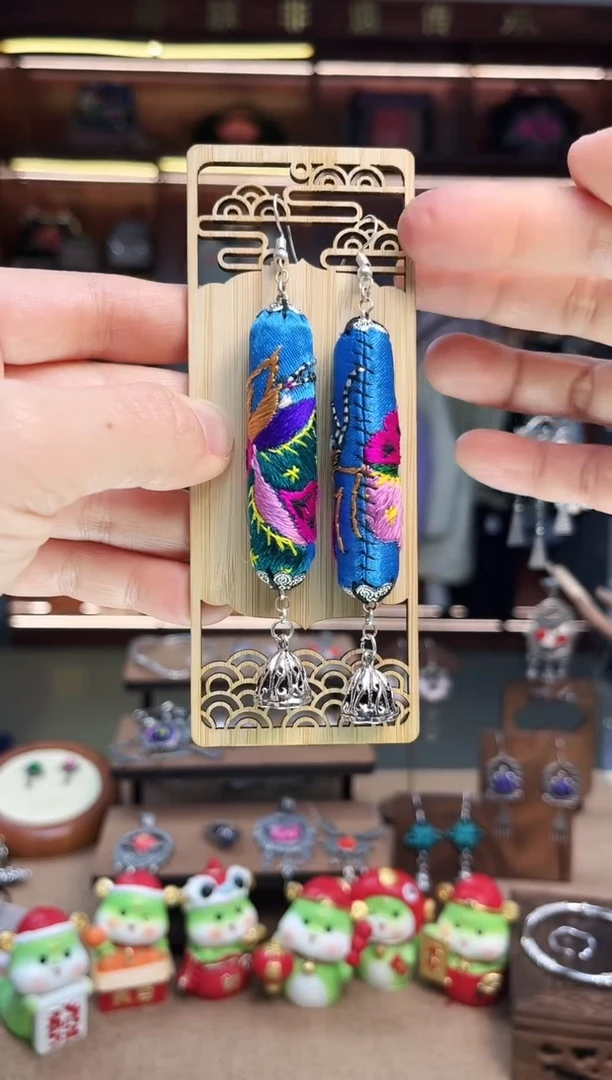 【闪购商品】织绣1909黔东南苗族刺绣