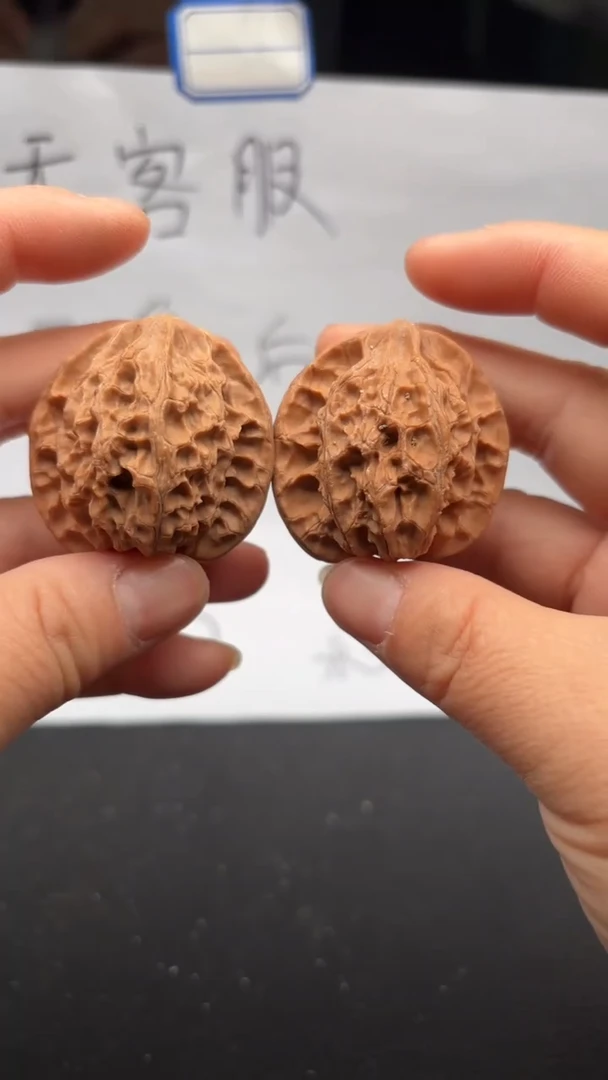 吊坠文玩核桃74平顶