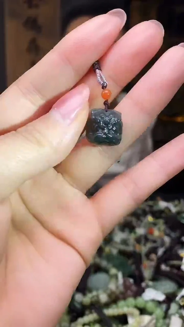颈饰未镶嵌和田玉多样性发货，拍一发一