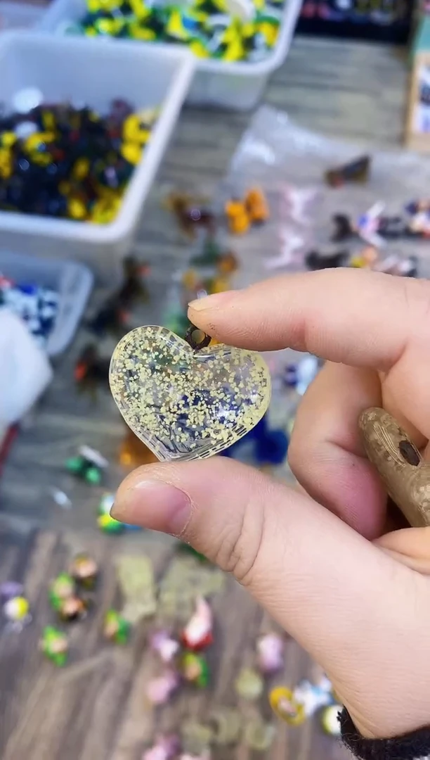 【闪购商品】琉璃手工艺品爱心夜光