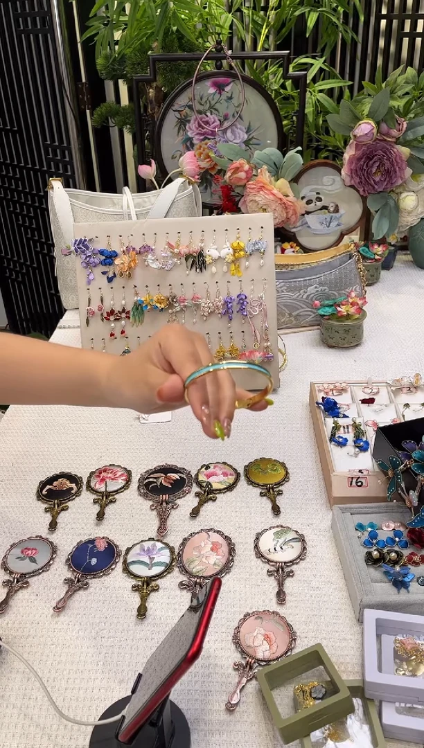 织绣小*非遗绒花手工饰品