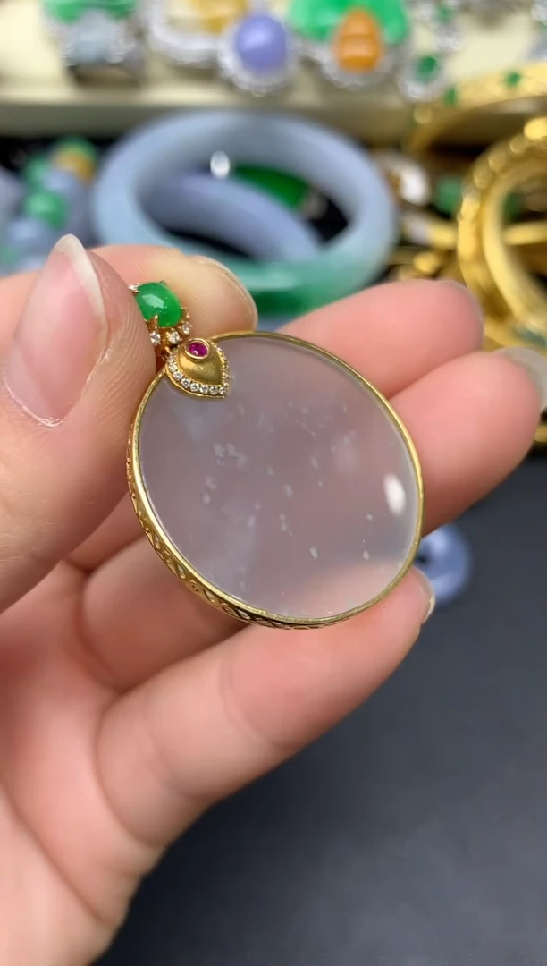 颈饰18K金镶嵌翡翠306-雪姐翡翠天天见