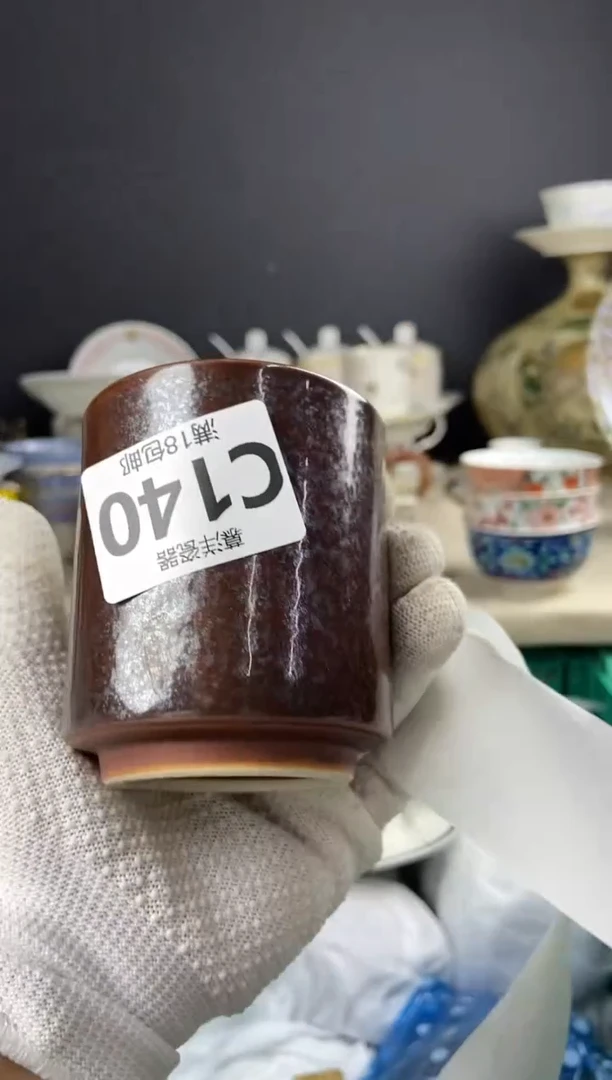 点关注，亮灯牌，满18包邮，感谢