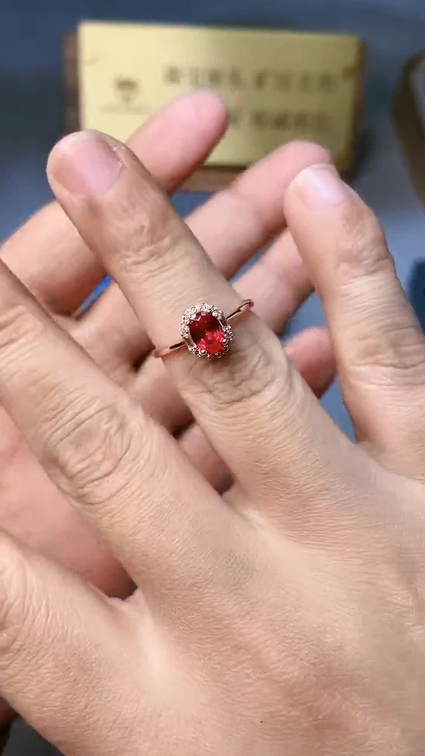 【闪购商品】红宝石戒指银S925镶嵌1564