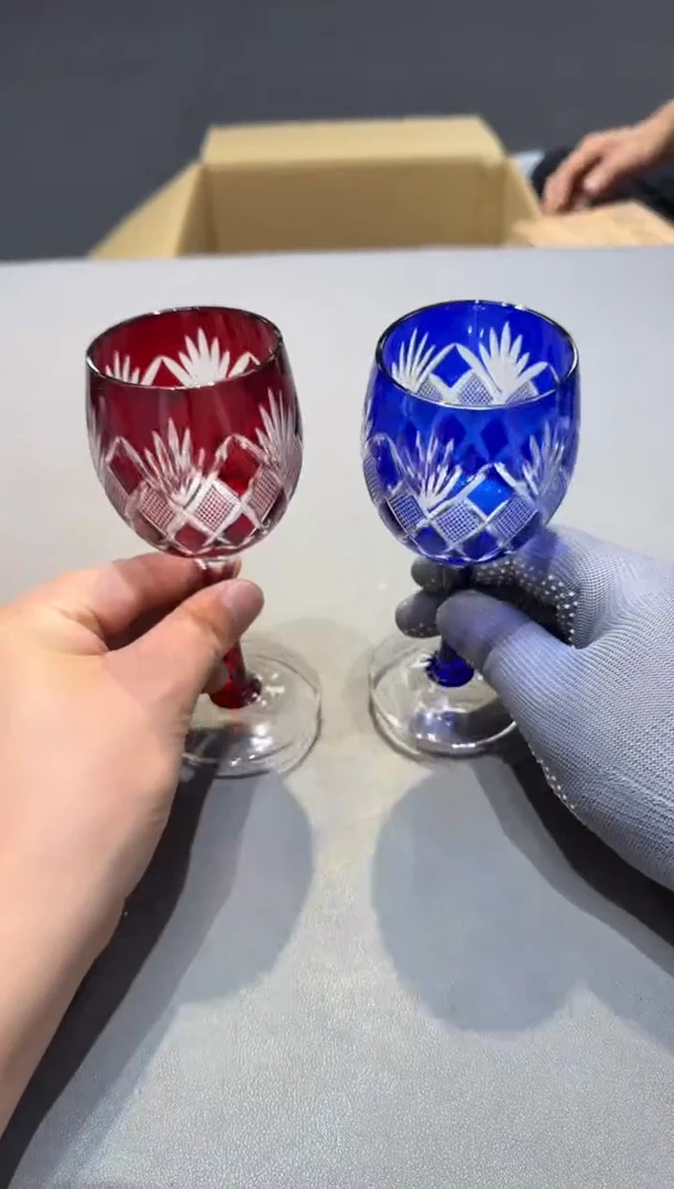 是****?小四孤品收藏中古品