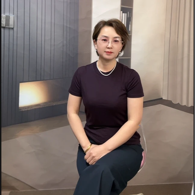 【桑蚕丝+莱赛尔天丝】圆领纯色显瘦休闲短袖